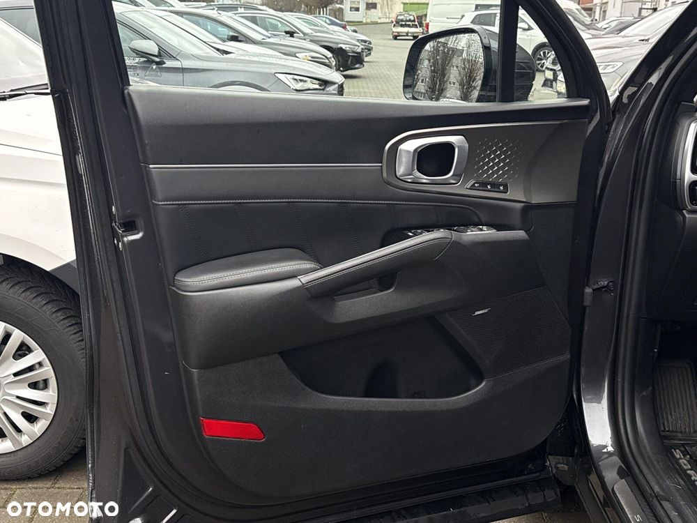 Kia Sorento - 10
