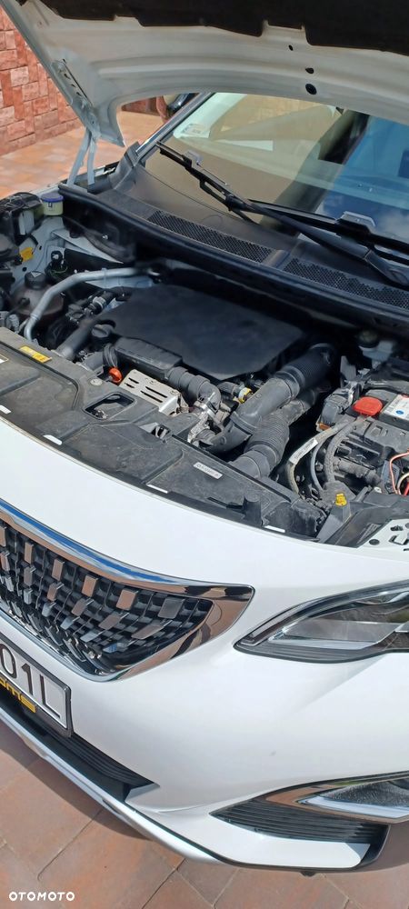 Peugeot 3008 PureTech 130 Stop & Start EAT6 Allure - 11