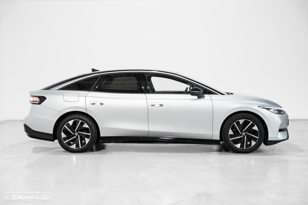 VW ID.7 Pro — photo 2