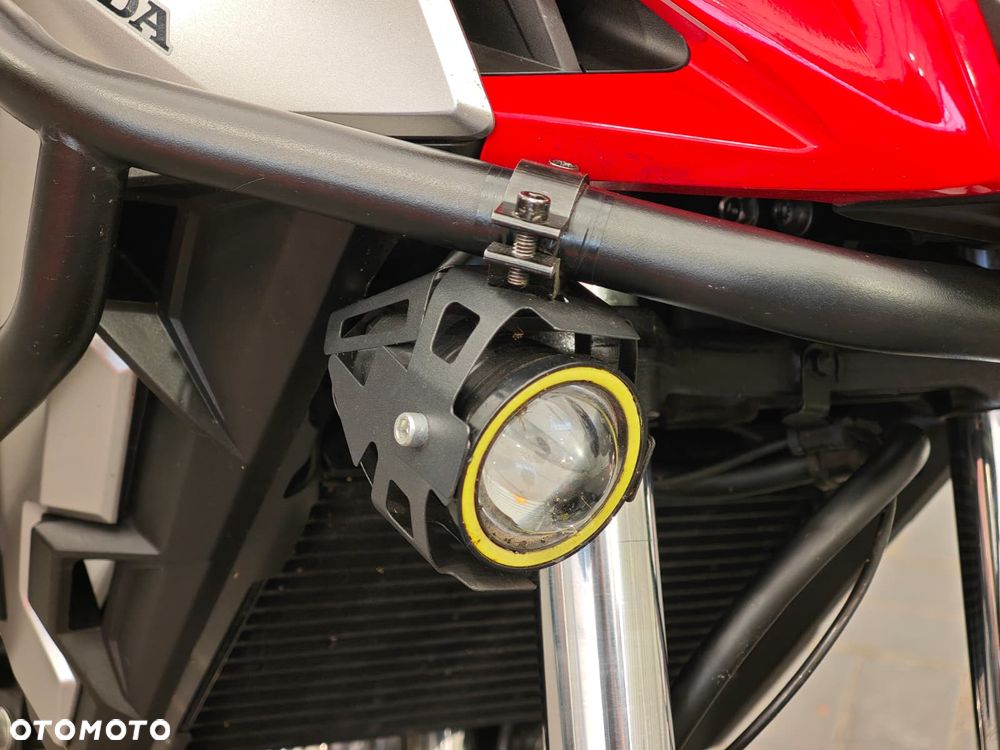 Honda CB - 16