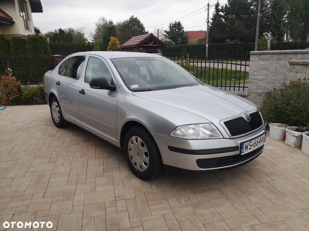 Skoda Octavia 1.6 Tour Classic - 2