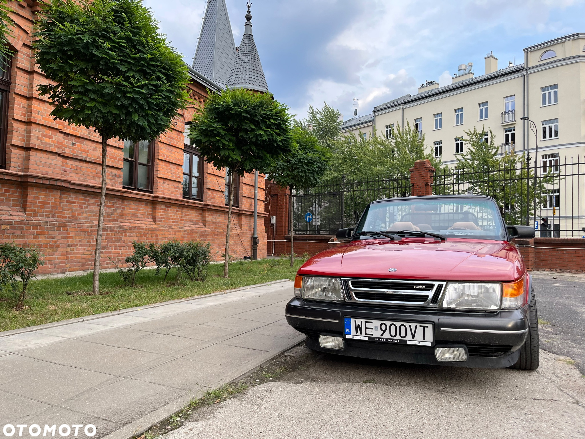 Saab 900 - 4