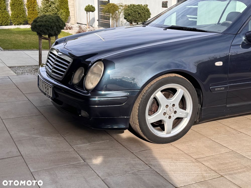 Mercedes-Benz CLK - 7