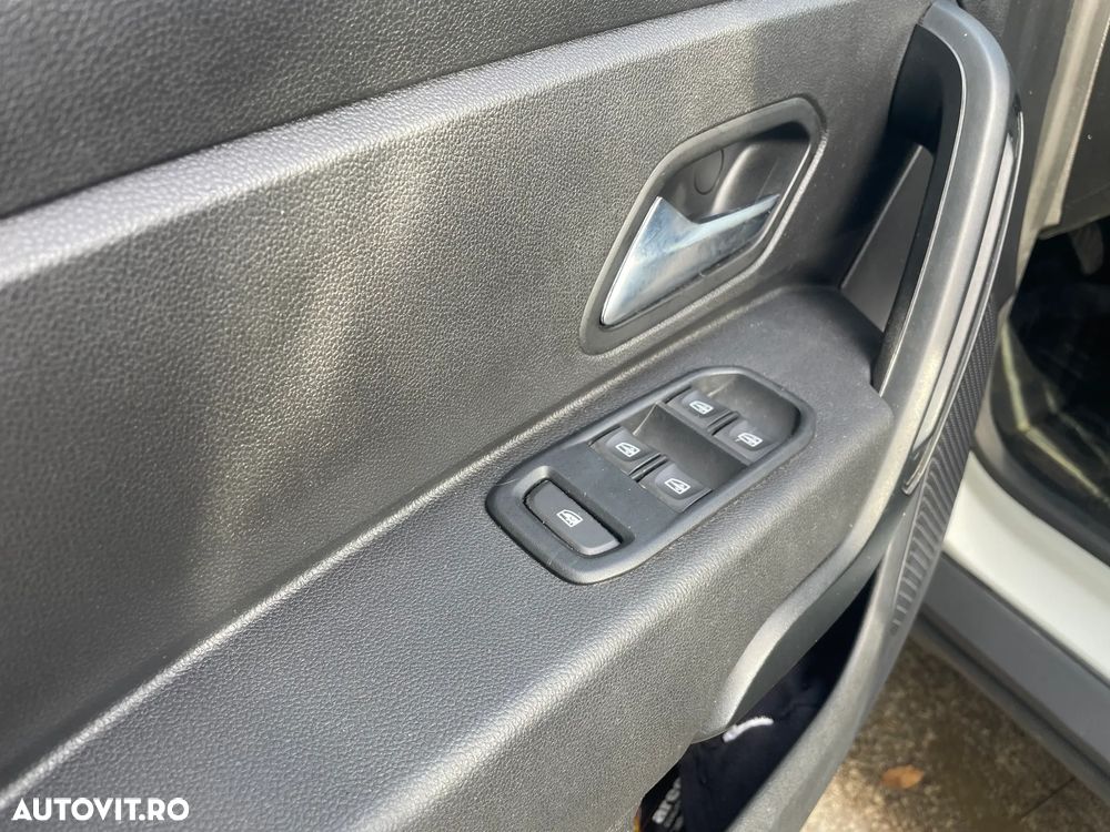 Dacia Duster 1.5 Blue dCi 4WD Comfort - 11