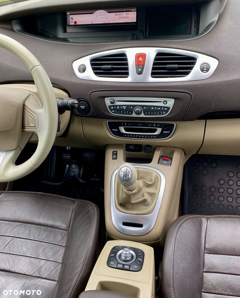 Renault Scenic 1.9 dCi Privilege - 13