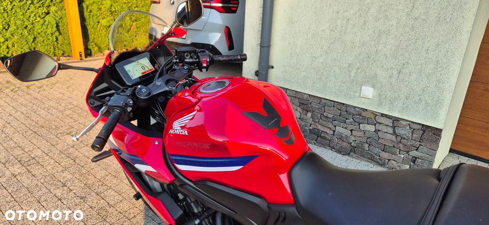 Honda CBR - 13