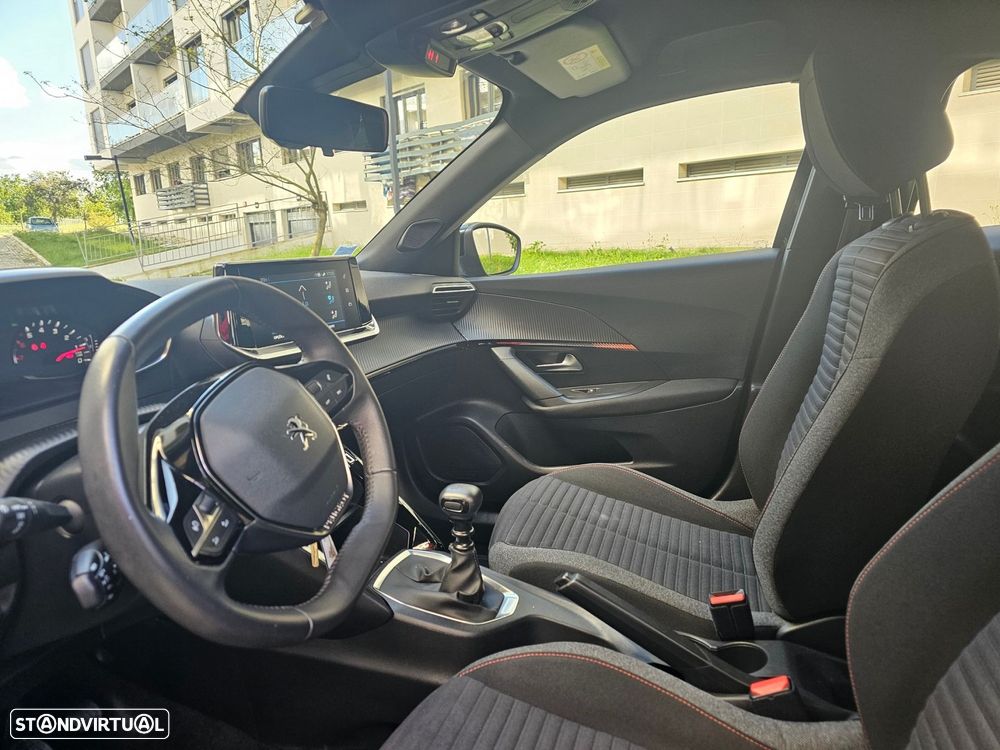 Peugeot 2008 1.2 PureTech Active Pack - 9