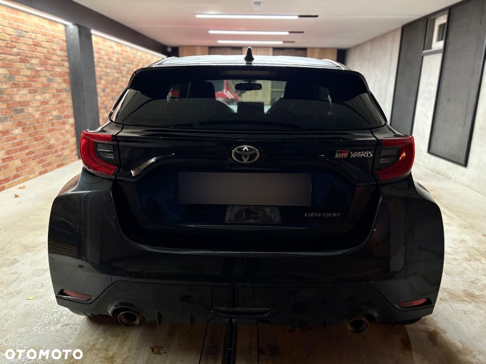 Toyota GR Yaris 1.6 Dynamic - 4