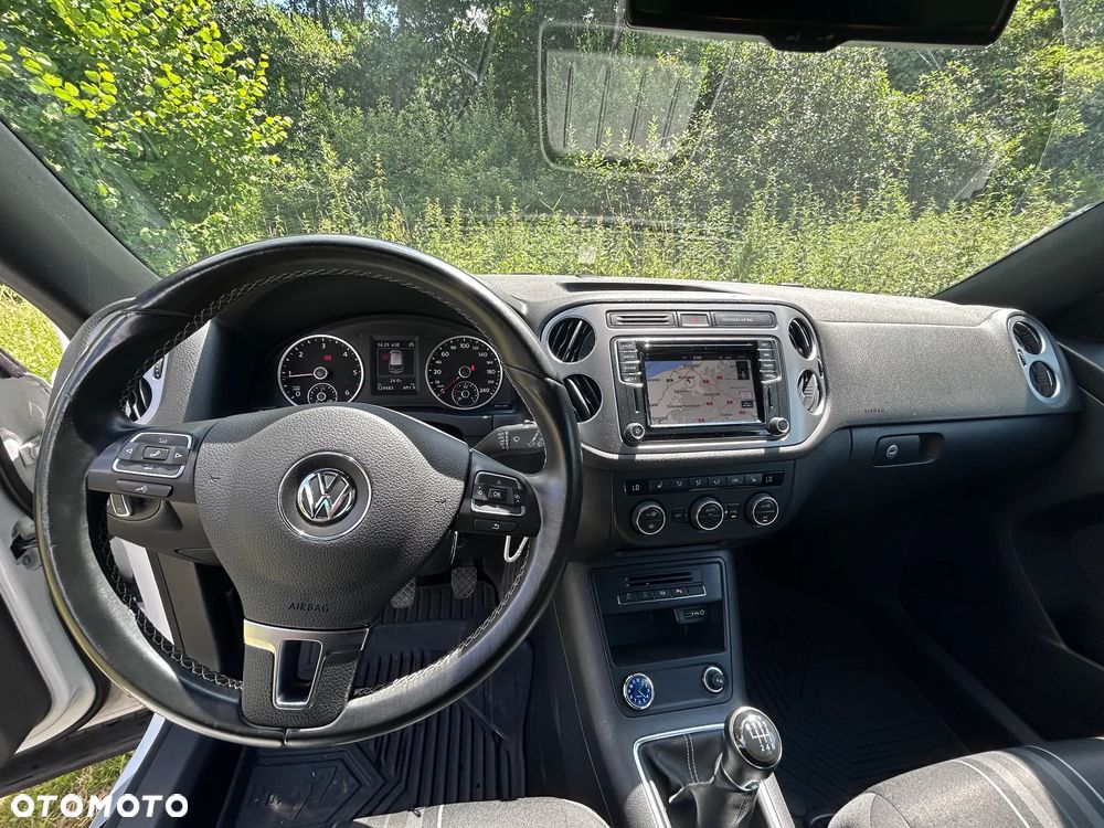 Volkswagen Tiguan 2.0 TDI DPF BlueMotion Technology Sport & Style - 10