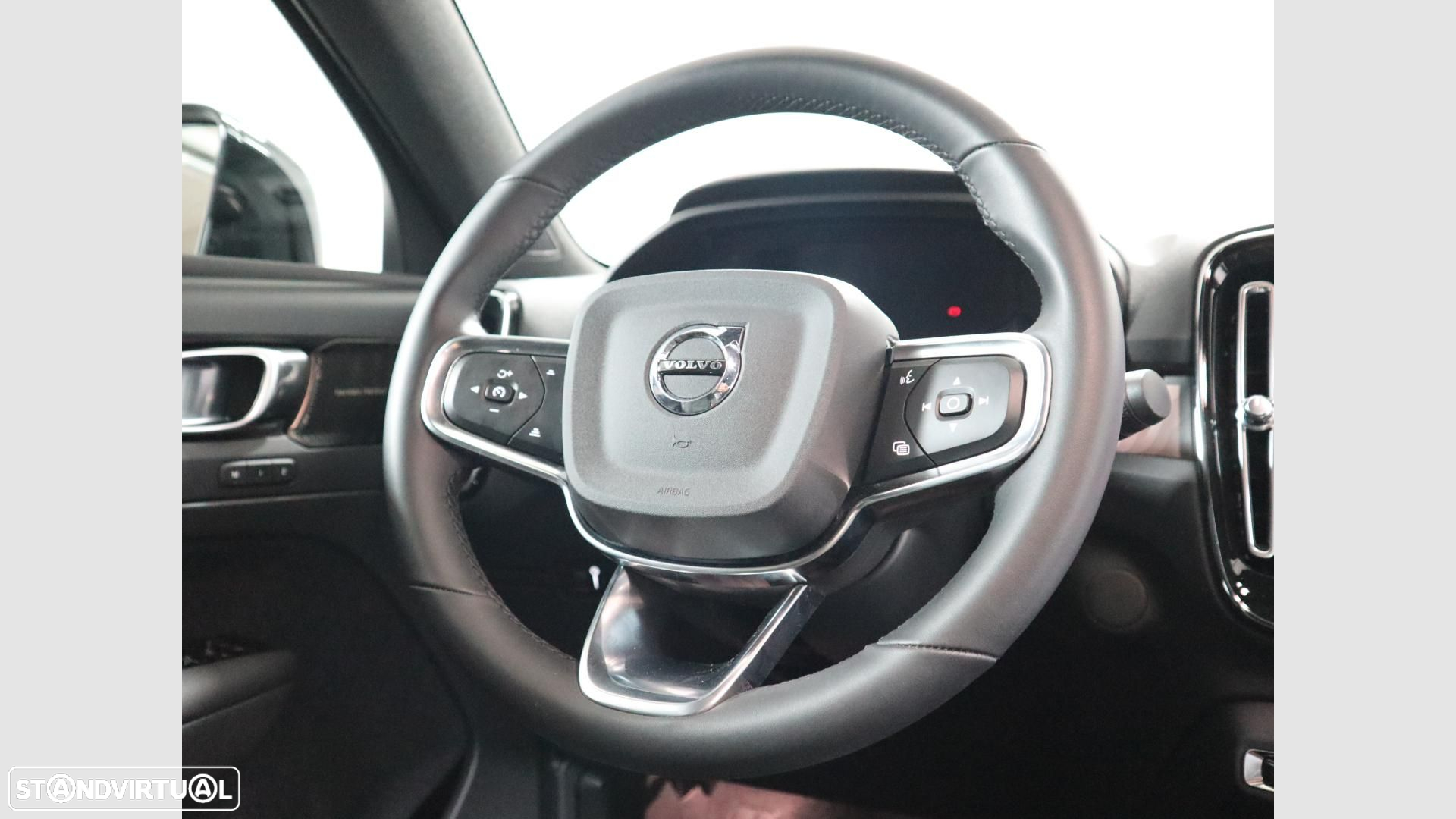 Volvo C40 Recharge Twin First Edition - 7