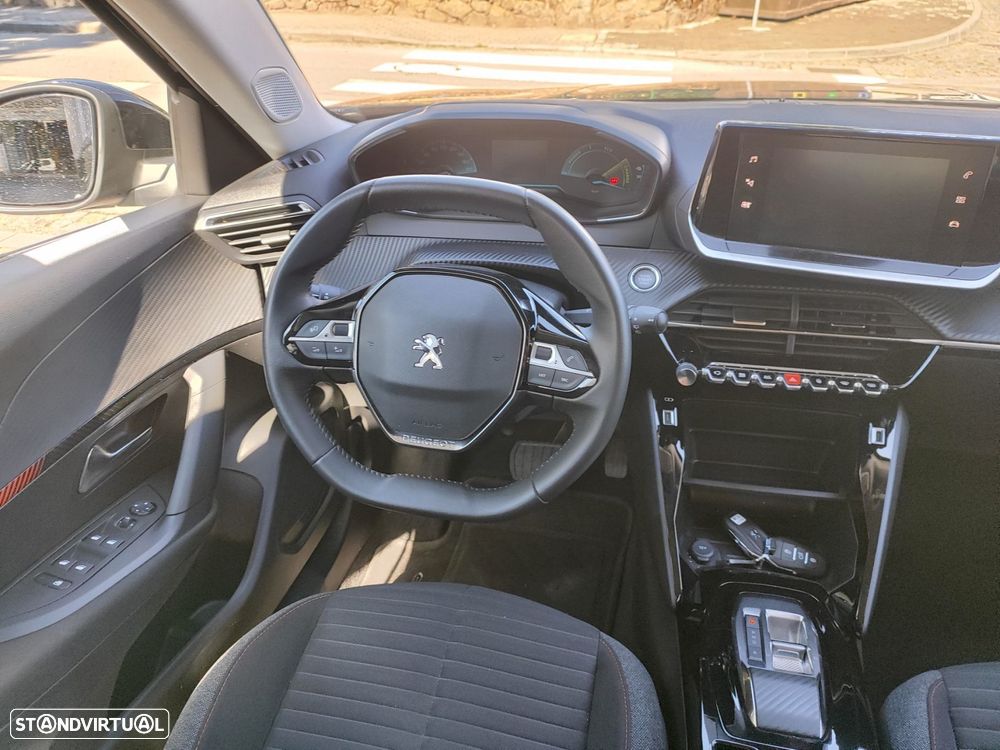 Peugeot e-2008 50 kWh Active - 12