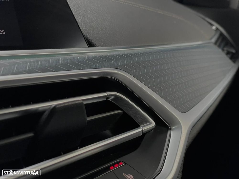 BMW X7 40 i xDrive Pack M - 25