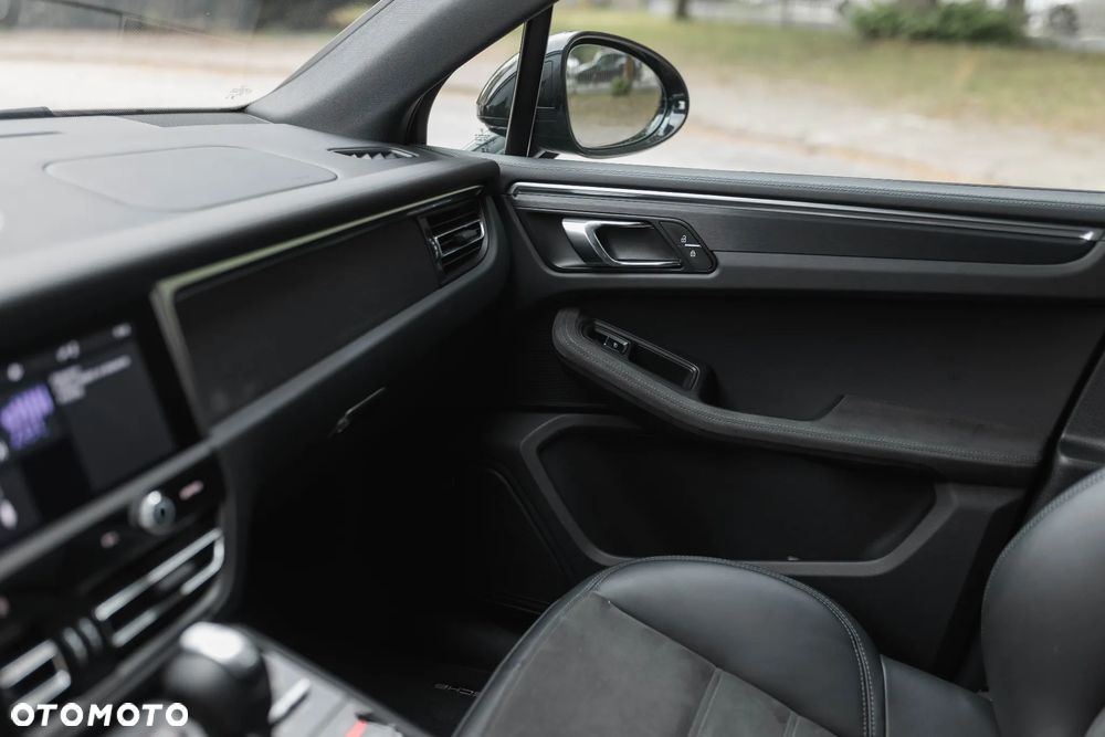 Porsche Macan GTS - 21