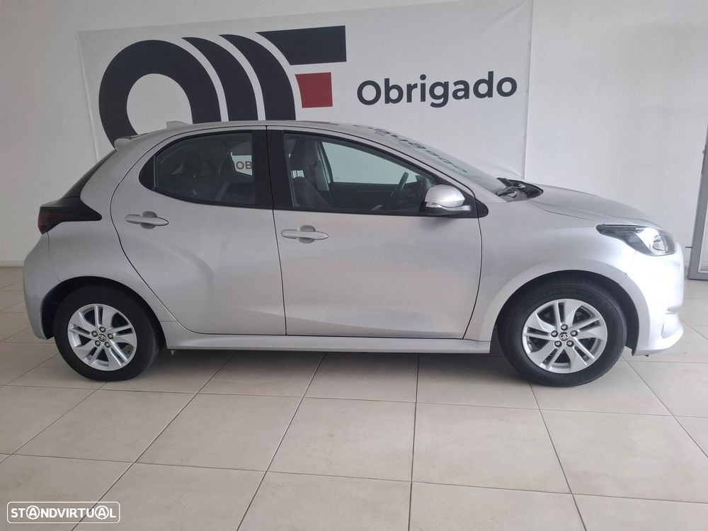 Toyota Yaris 1.0 VVT-i Comfort Plus - 2
