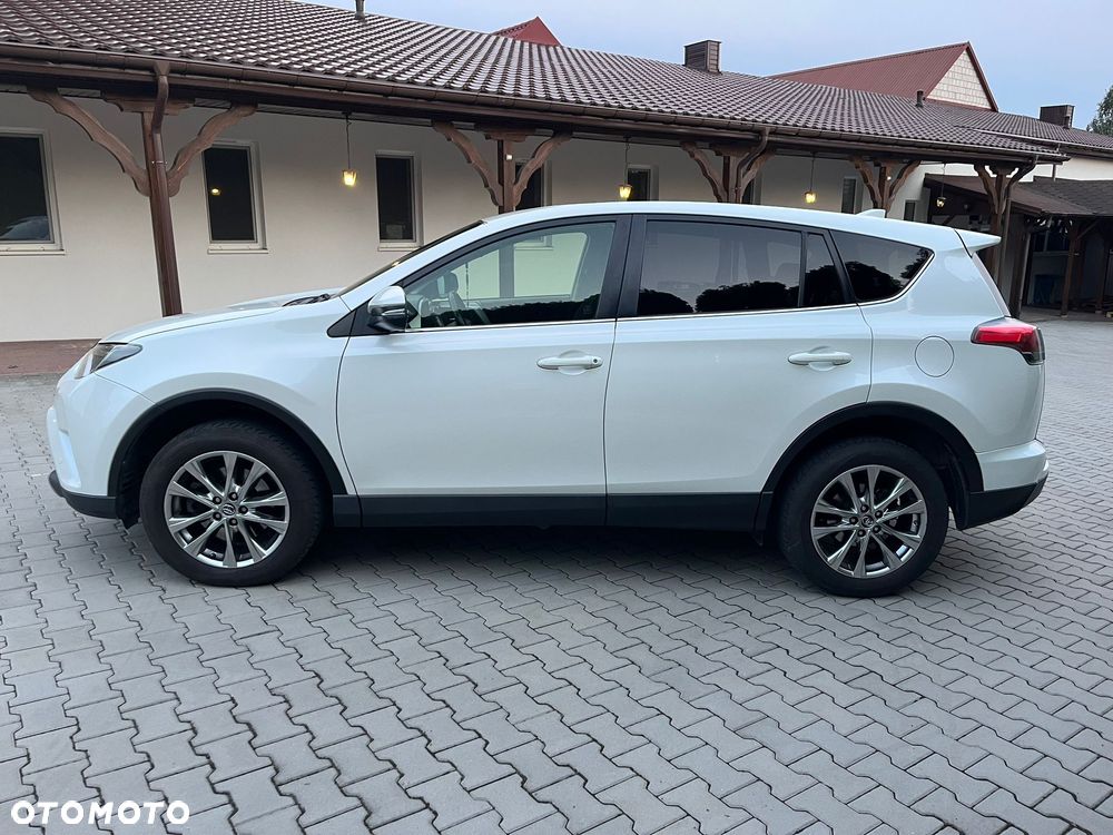 Toyota RAV4 2.0 D-4D Active 4x2 - 7