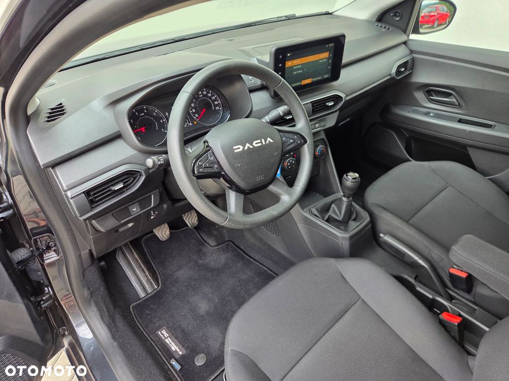 Dacia Sandero - 7