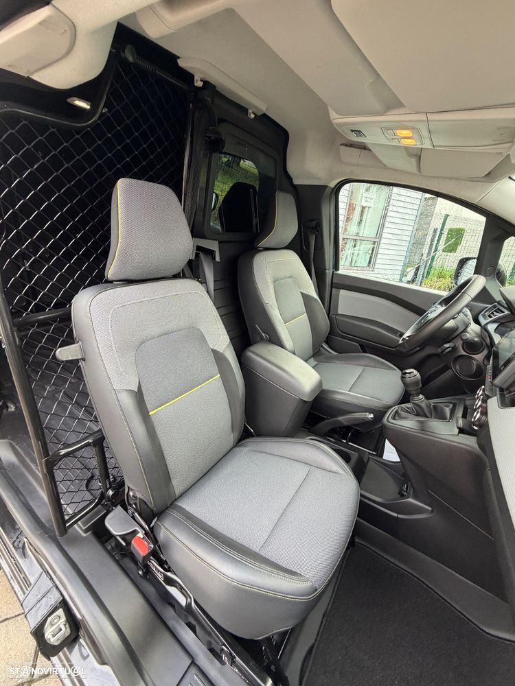 Renault kangoo van blue dci 95 extra luxe deduz iva - 26