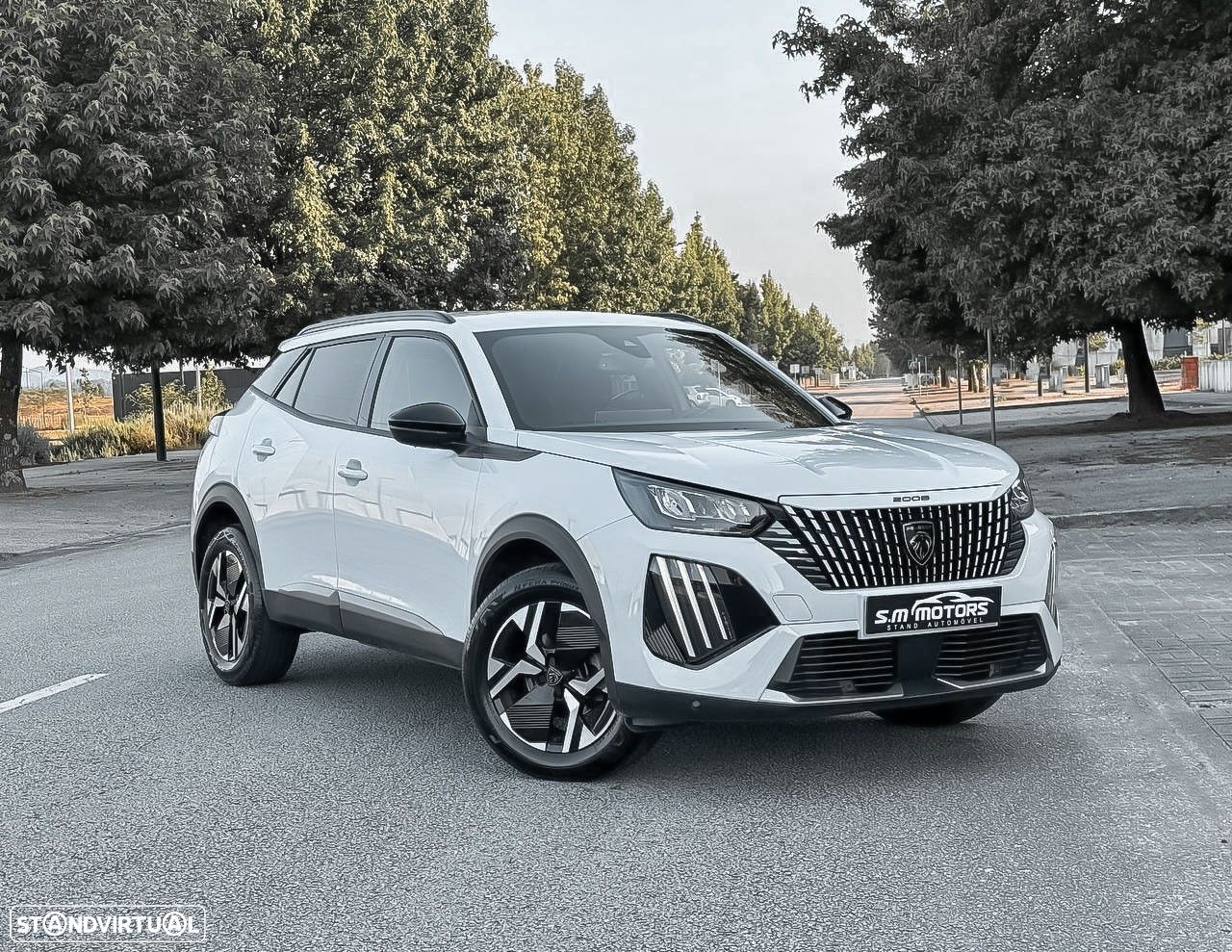 Peugeot 2008 1.2 PureTech Allure - 1