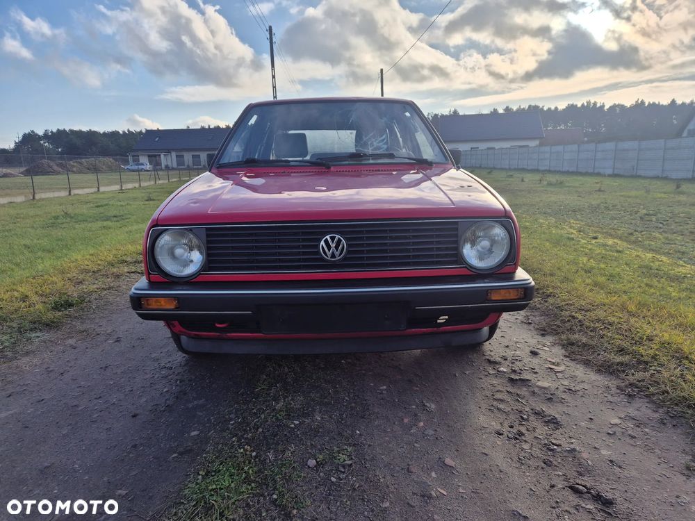 Volkswagen Golf 1.3 CL - 1
