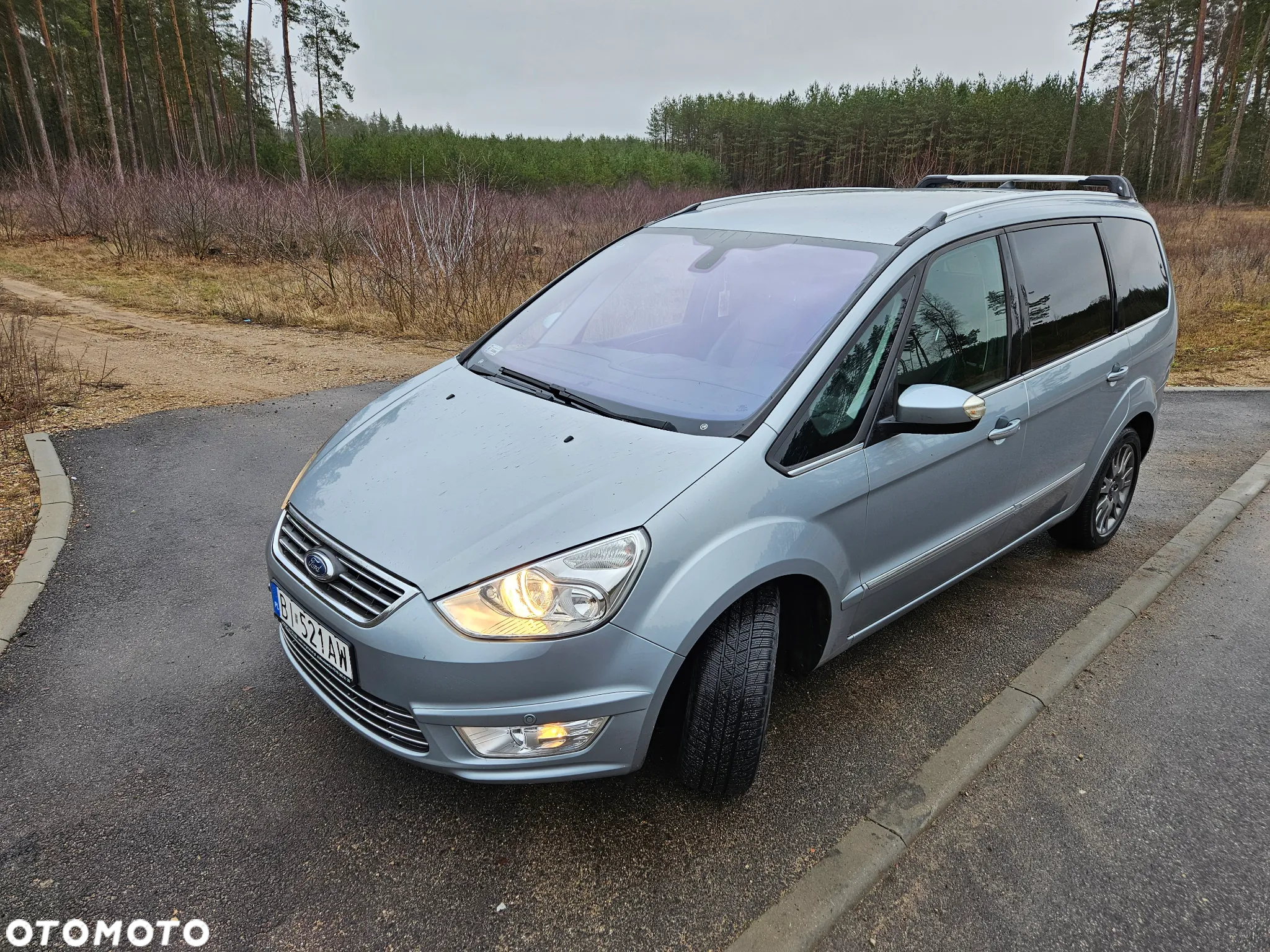 Ford Galaxy 2.0 TDCi Ghia - 8