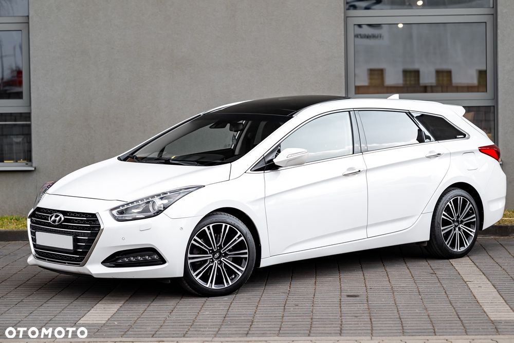 Hyundai i40 Kombi blue 1.7 CRDi DCT Premium - 3
