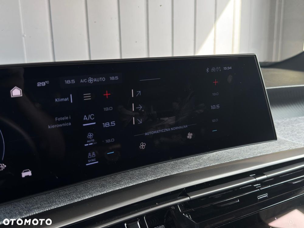 Peugeot 3008 1.2 PureTech mHEV Allure Pack S&S e-DCS6 - 16