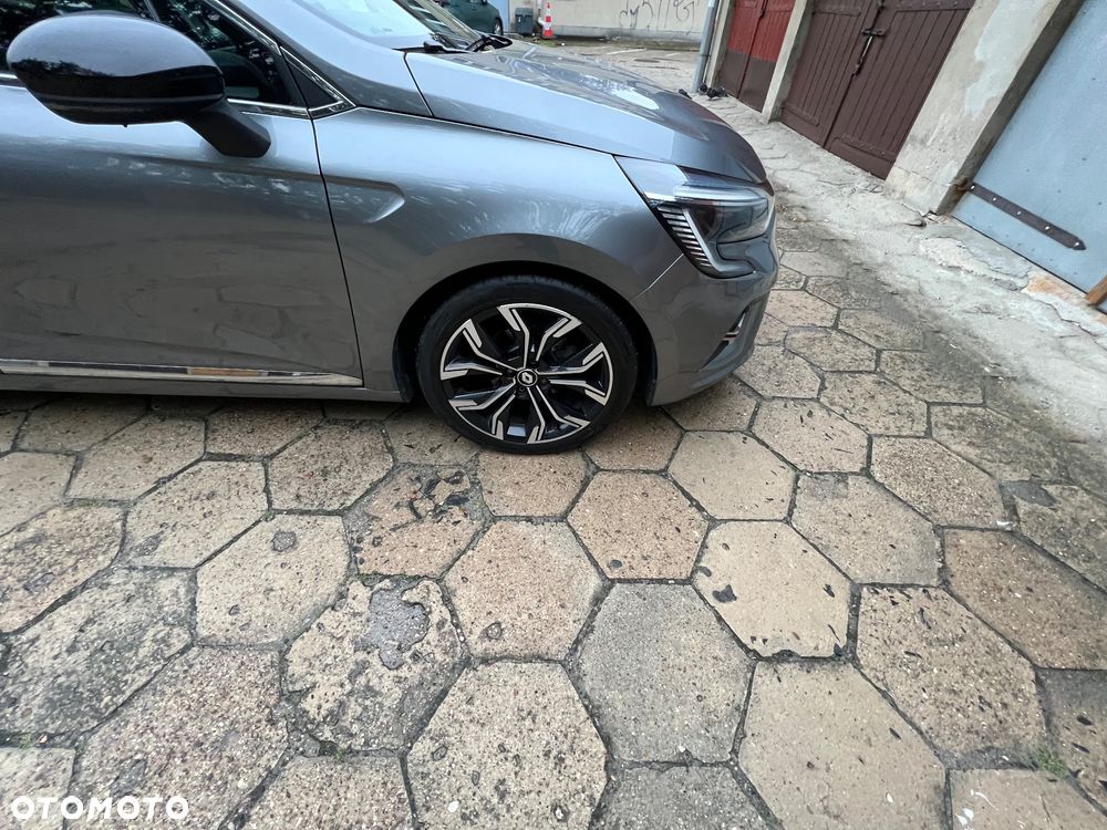 Renault Clio - 5