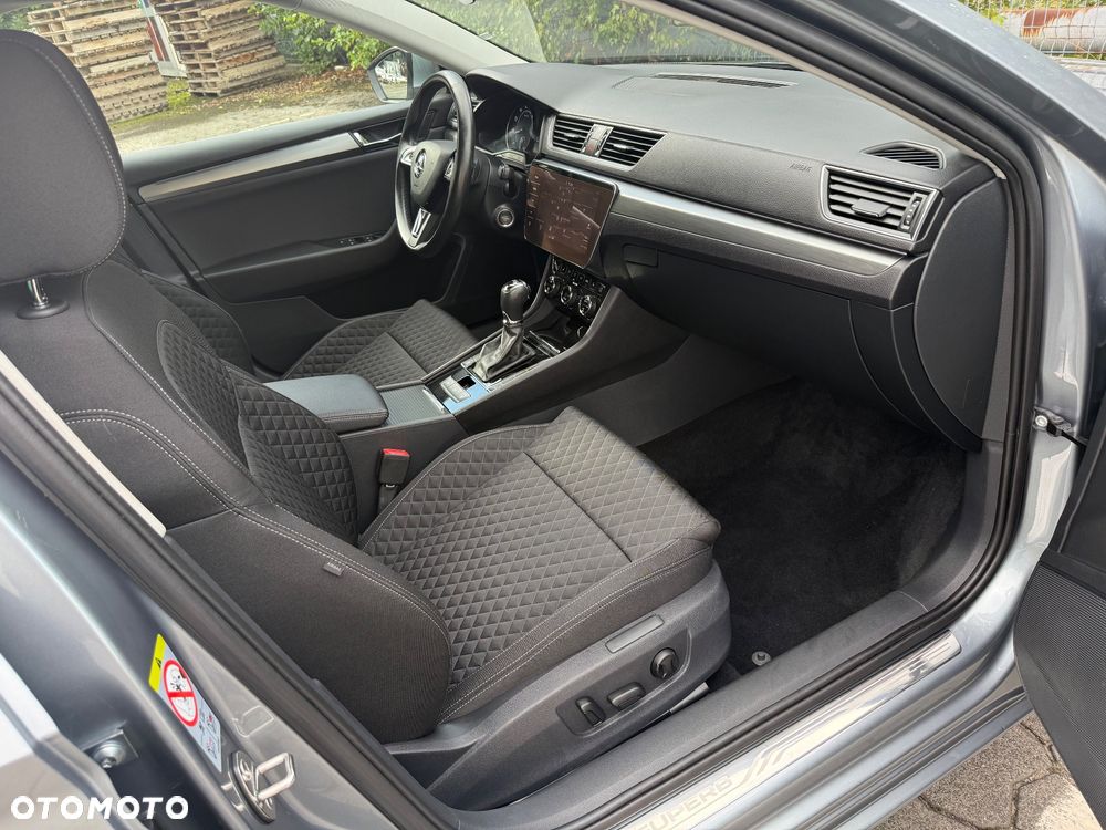 Skoda Superb Combi 1.8 TSI DSG Ambition - 15