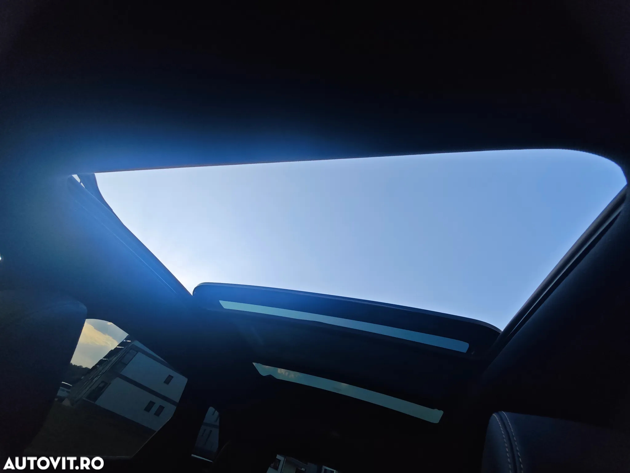 Peugeot 3008 1.6 PureTech Turbo S&S EAT8 GT-Line - 3