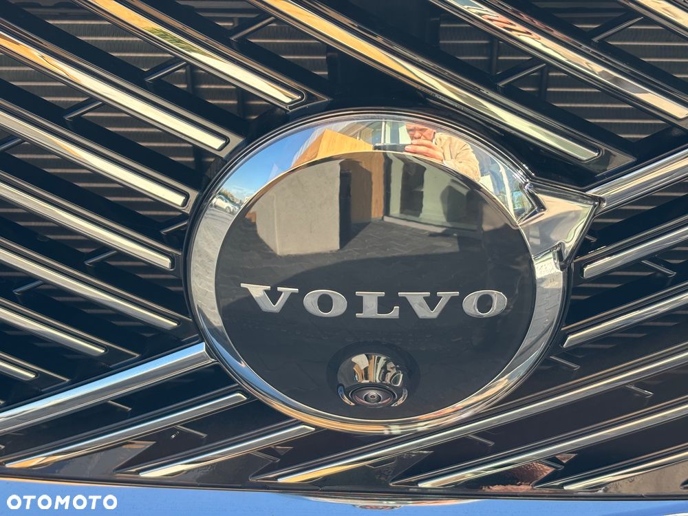 Volvo XC 90 T8 AWD Plug-In Hybrid Ultra Bright 7os - 26