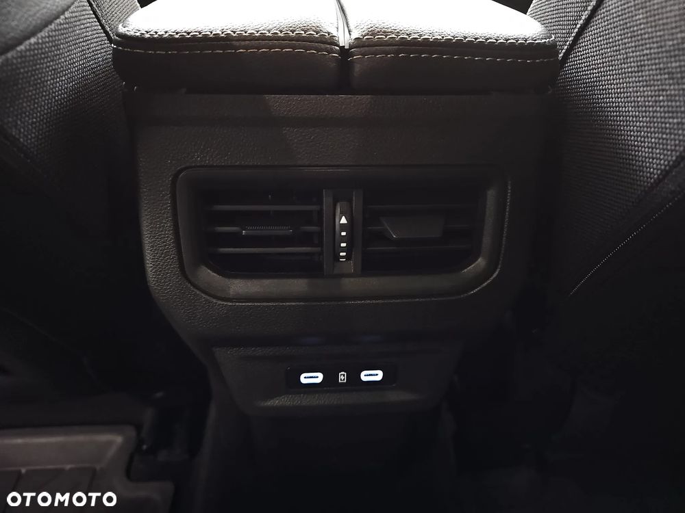 Renault Austral 1.3 TCe mHEV Techno - 28