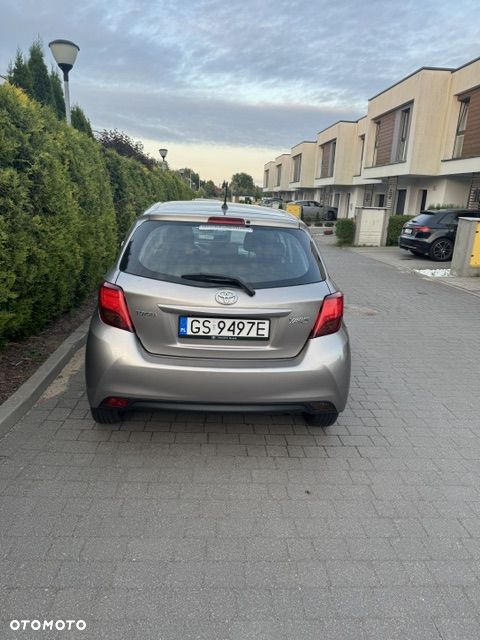 Toyota Yaris 1.33 Premium MS EU6 - 6