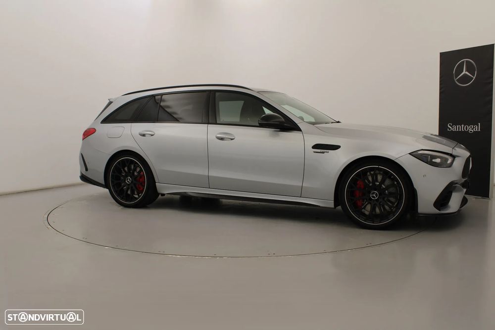 Mercedes-Benz C 63 AMG S E Performance 4Matic - 3