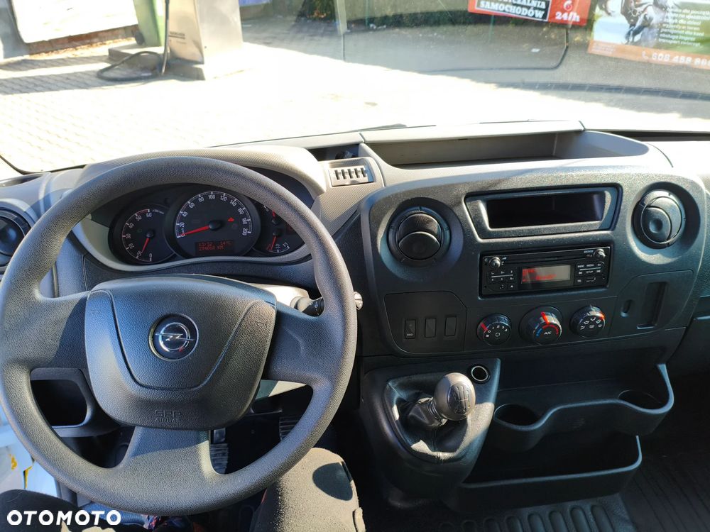 Opel Movano - 8
