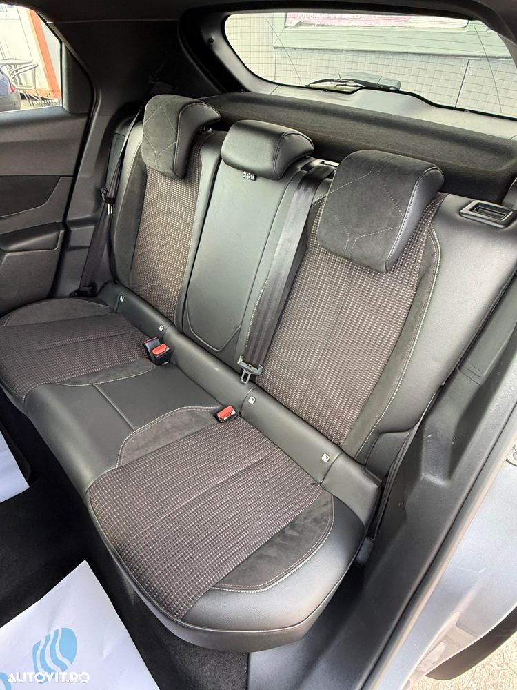 DS Automobiles DS 3 Crossback - 38