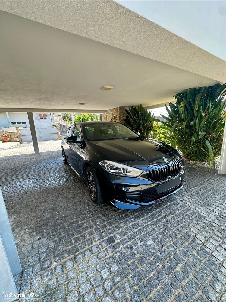 BMW 116 d Pack M - 1
