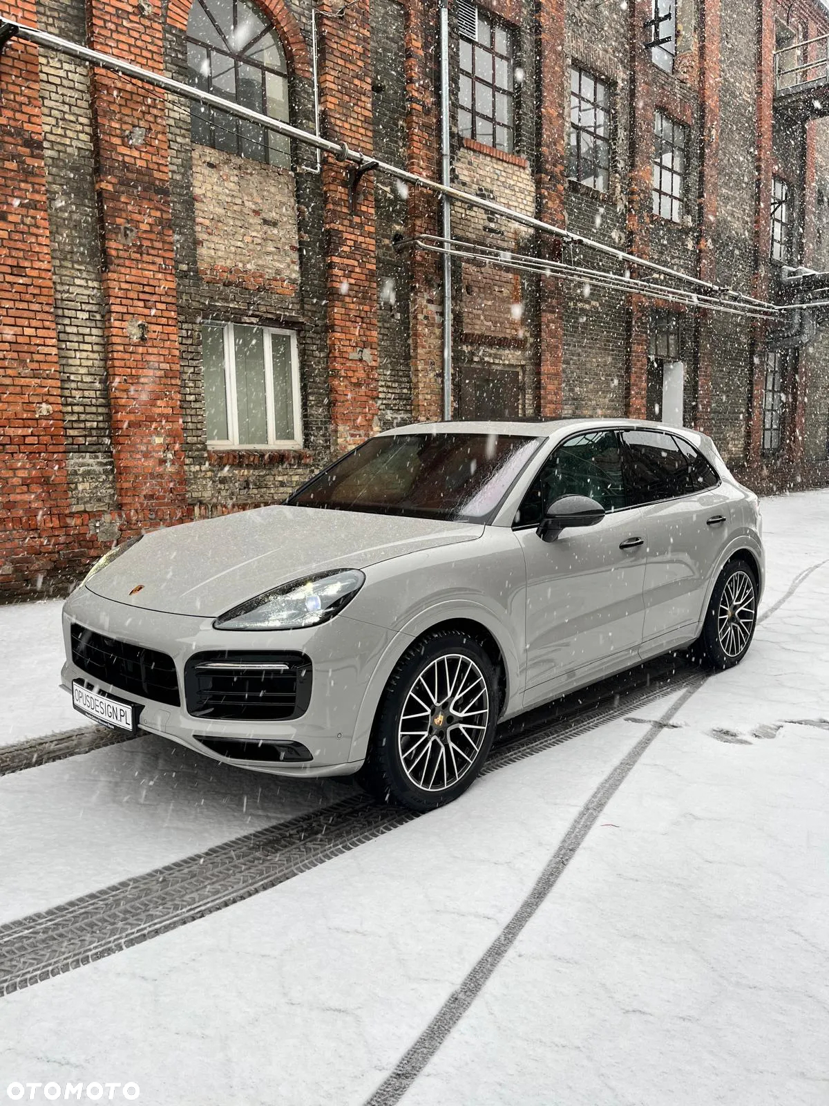 Porsche Cayenne GTS - 2