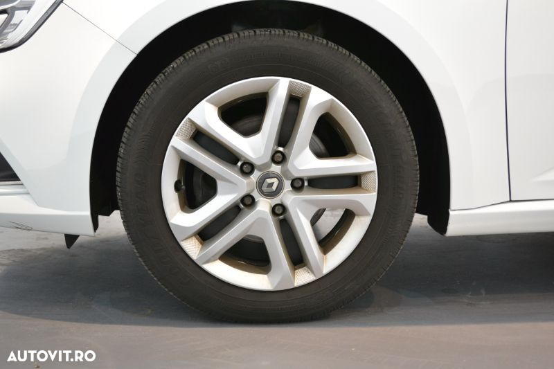 Renault Megane TCe Business - 5