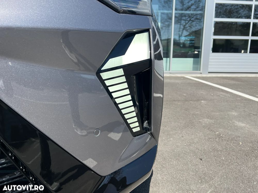 Mitsubishi Grandis - 13