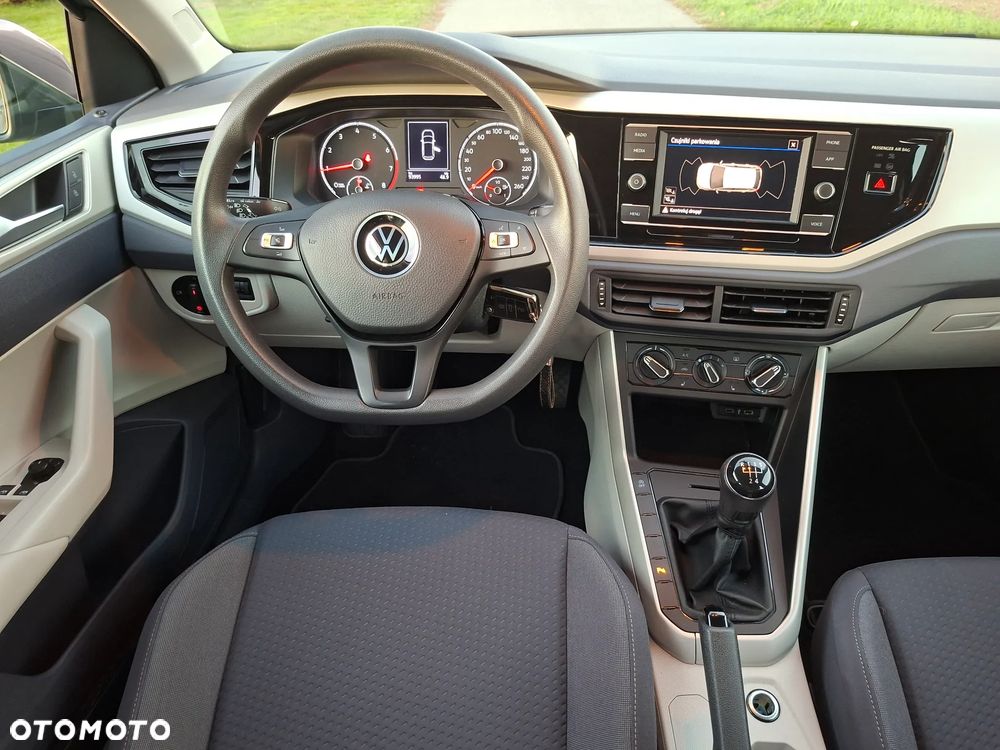 Volkswagen Polo - 7
