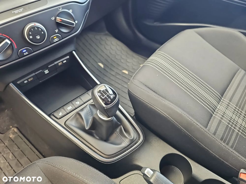 Hyundai Bayon 1.0 T-GDI Modern - 10