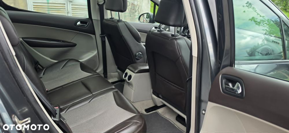 Peugeot 308 HDi FAP 135 Platinum - 7