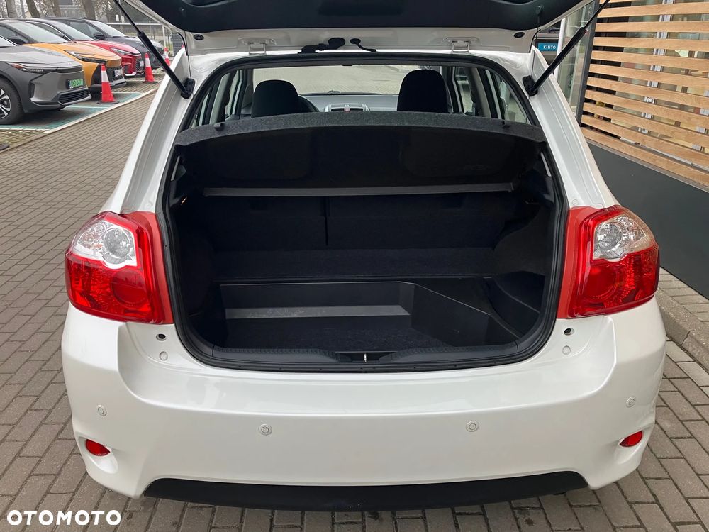 Toyota Auris - 6