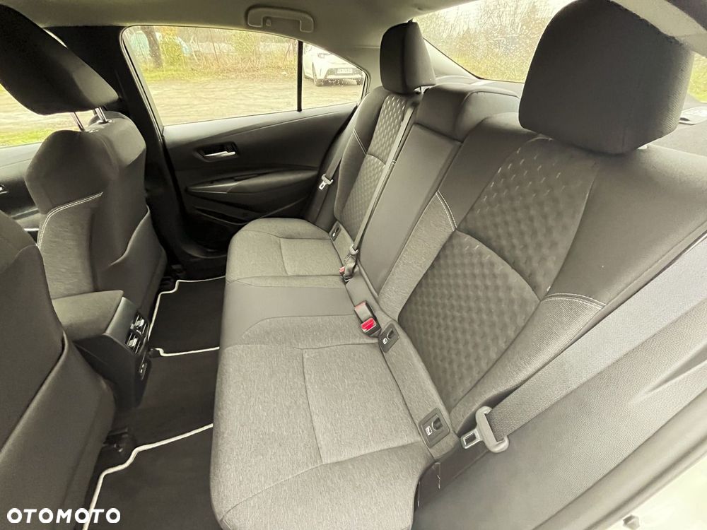 Toyota Corolla 1.8 Hybrid Comfort - 10