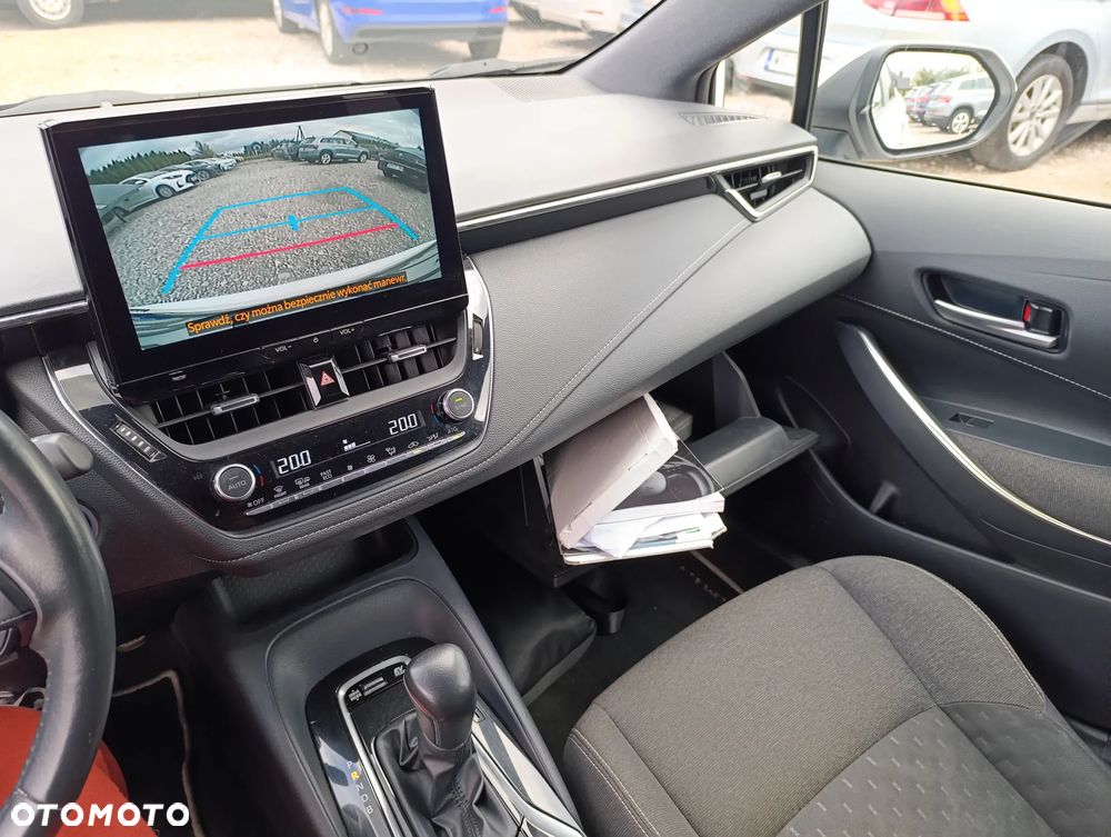 Toyota Corolla 1.8 Hybrid Comfort - 19