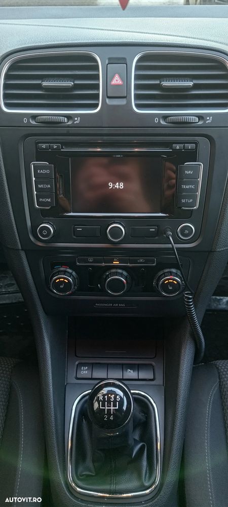 Volkswagen Golf 2.0 TDI DPF Trendline - 17