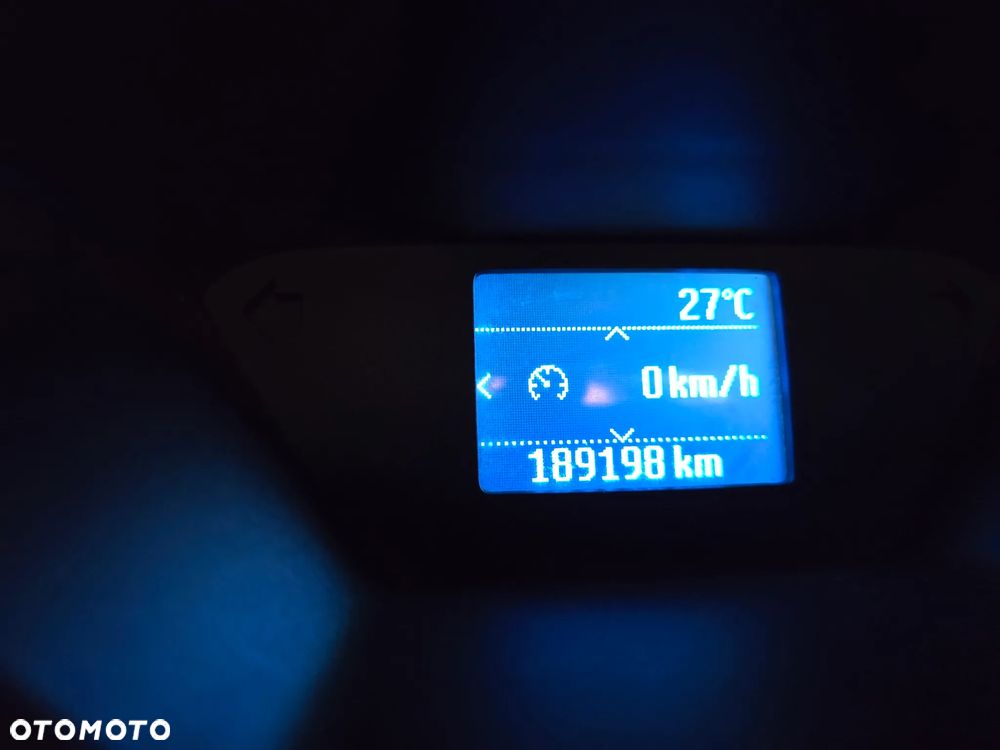 Ford Tourneo Connect - 12