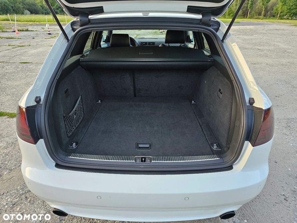 Audi A4 Avant - 21
