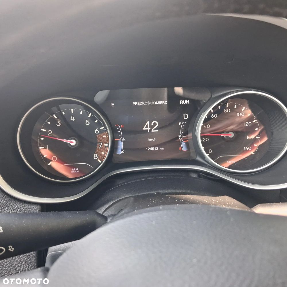 Jeep Compass - 10