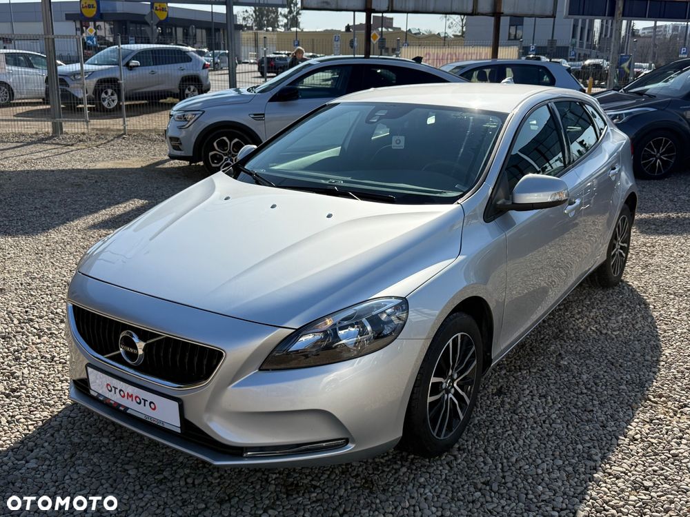 Volvo V40 D2 Kinetic - 4